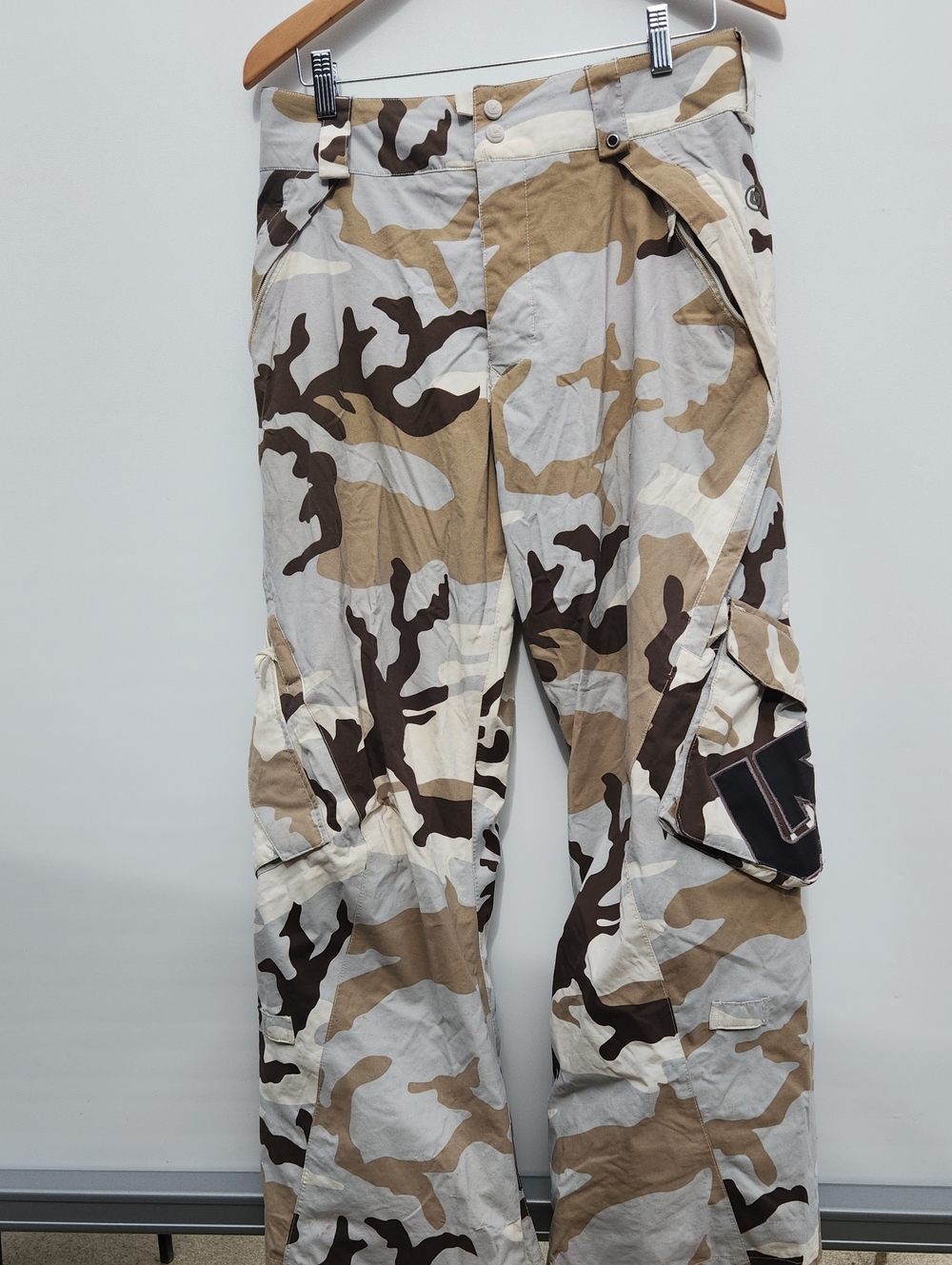 Burton Tan, Brown & White Camo Winter Ski Cargo Pants